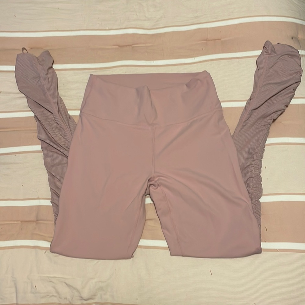 Fabletics Leggings.